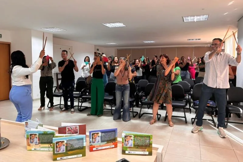 Imagem da publicação: Coletânea apresentada em formação de alfabetizadores